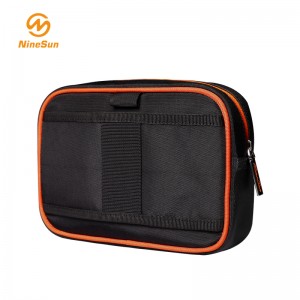 5 Geantă de buzunar și unelte