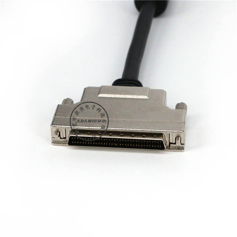 Cablu de comandă flexibil SCSI 68-pin cablu