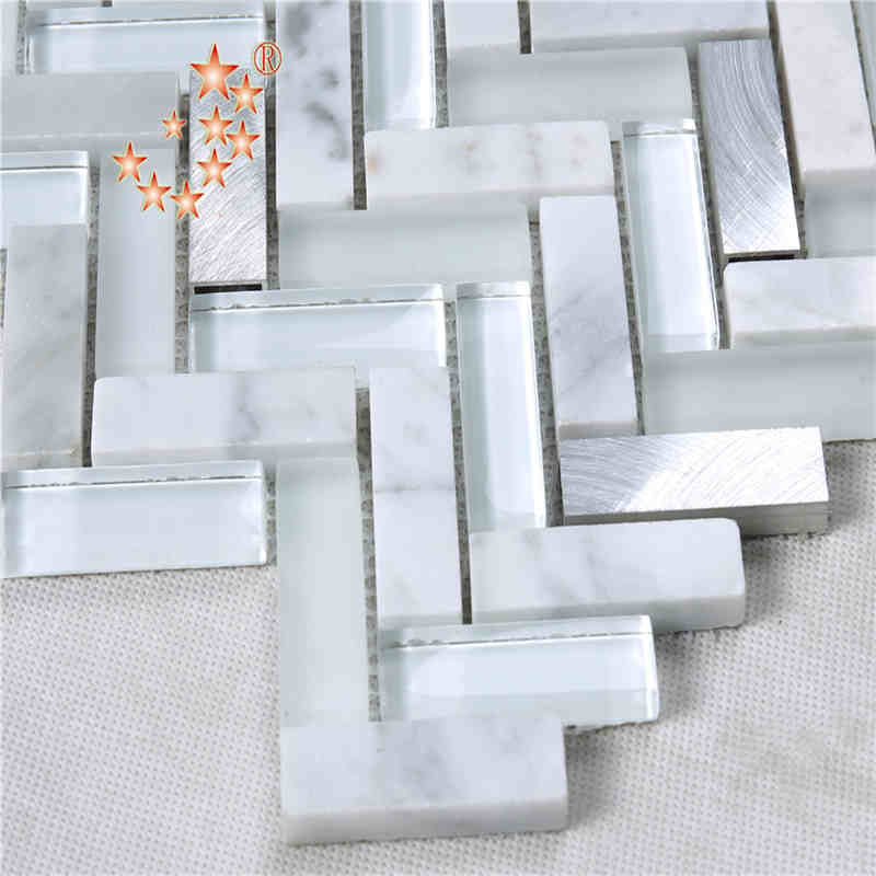 Comerț en-gros Herringbone Wavy Leaf Forma Placi de mozaic din sticlă albă pentru pereți de baie din bucătărie