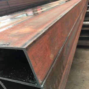 Țevi pătrate fără sudură