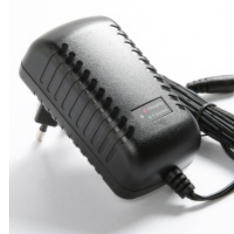 Încărcător de baterii NIMH pentru 4,8 V ~ 14,4 V Pachete NIMH / NICD