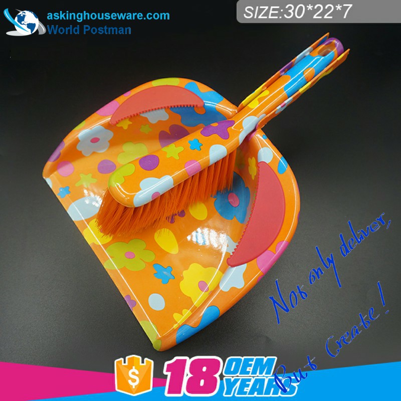 Peria de praf Akbrand Yellow Flower Water Broom cu linie din PVC la intrarea Dustpan