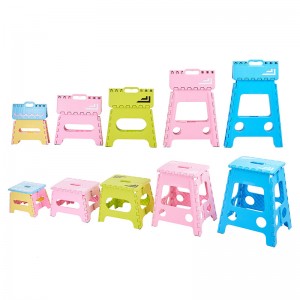 Scaun pliabil ușor din plastic pentru halat, bucătărie și picnic