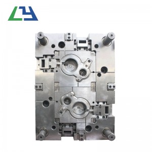 Producător de forme de injecție / mucegai pentru piese auto