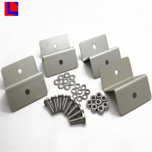 Pentru piese ale sistemului de montare solară cu structură