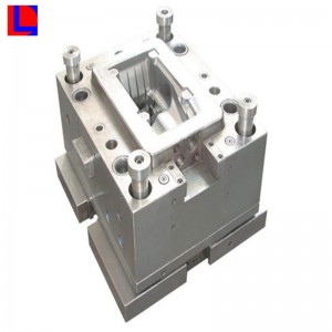 Forme de injecție personalizate fabricate pe cauciuc pentru piese din silicon