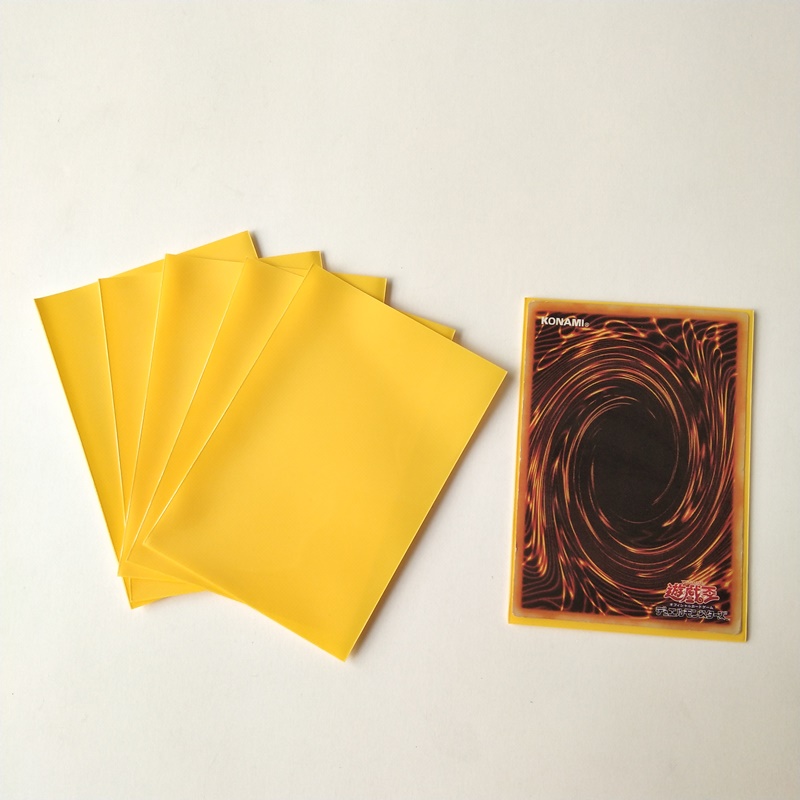 62X89mm Mânecă de protecție pentru carte de joc galben solid YGO japoneză / dimensiune mică