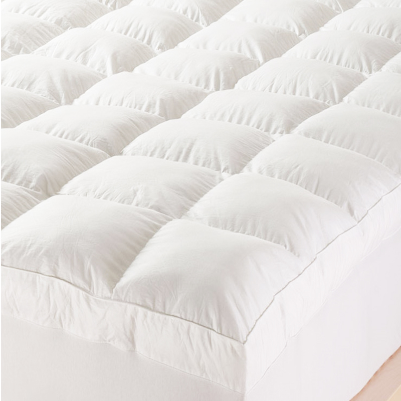 Salteaua cu pene Topper Featherbed