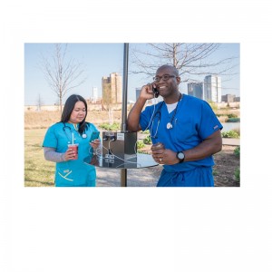 Stație de încărcare a telefonului mobil cu încărcarea solară Utilizare în aer liber