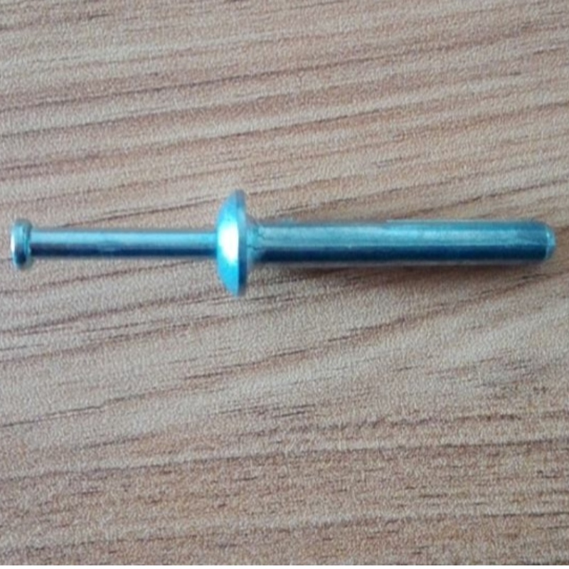 ancore de antrenare a ciocanului