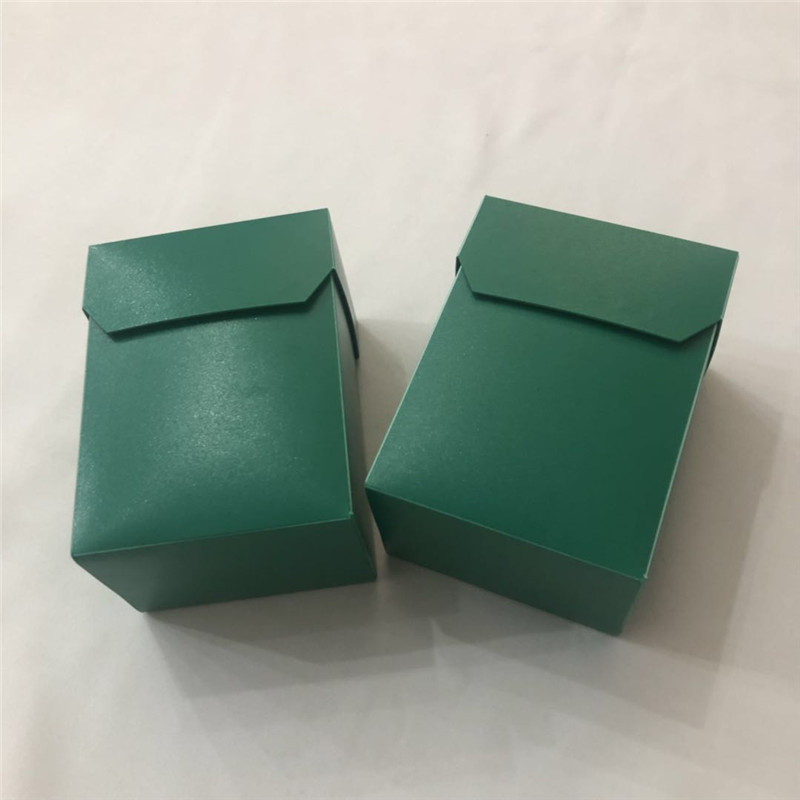 Cutie de punte din plastic verde