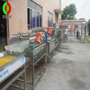 Liniile mari de legături și de tăiere a legumelor și fructelor