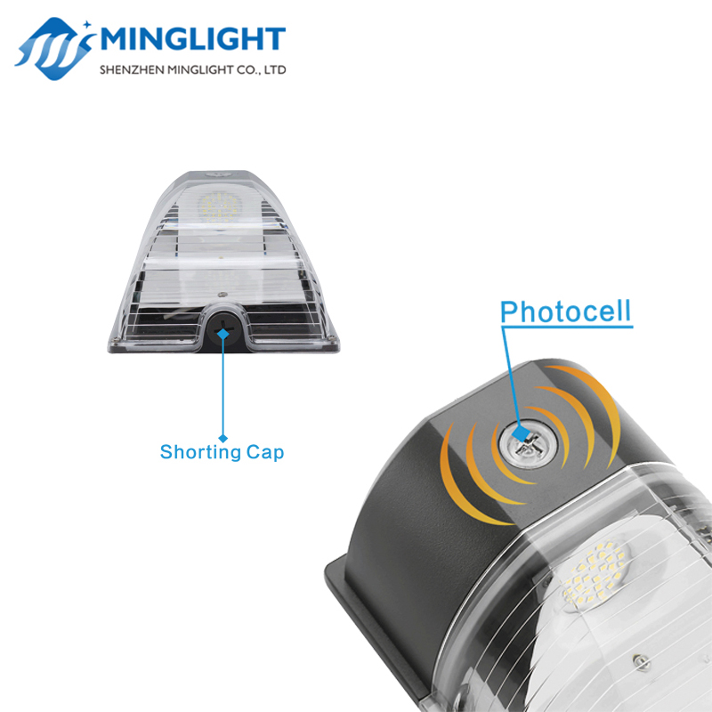 DLC ETL a listat mini pachetul de perete Dusk-to-Dawn LED cu fotocel