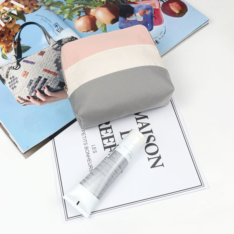 Geanta cosmetica personalizata din material Tencel