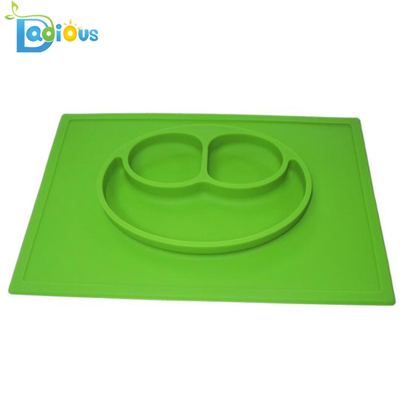 Vânzare cu ridicata din fabrică Placemat de silicon dintr-o singură bucată pentru copilul BPA fără hrană pentru plăci cu plăci siliconice