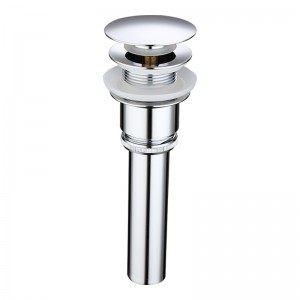 Bazinul plin, cu coada extinsă, faceți clic pe deșeuri neplăcute