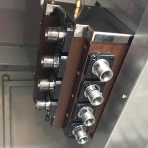 Fabricat în China Mașini de strunjire CNC