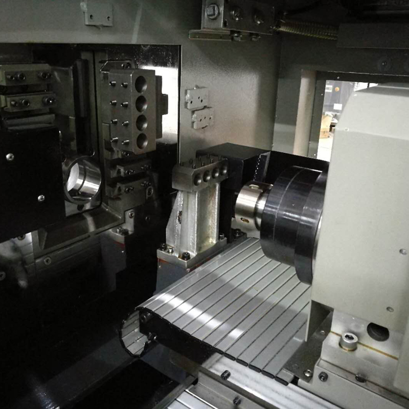 Cap de alimentare cu strunjire CNC cu dublu ax