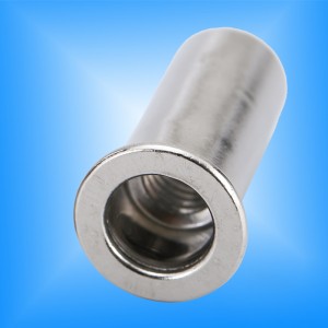 Capul rotund cu corpul închis