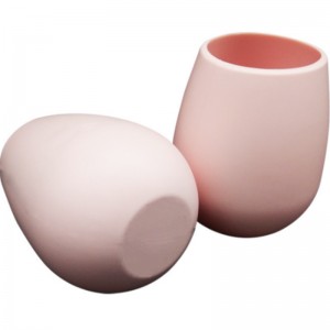 Cupa din silicon