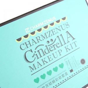 Cutie cadou pentru machiaj și îngrijire a pielii