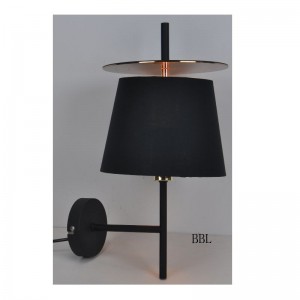 Lampă de perete modernă cu nuanță de țesătură și foaie de decorație PB
