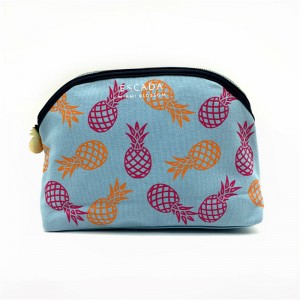 geanta cosmetica panza