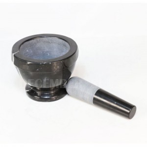 Mortar de marmură neagră și pestă