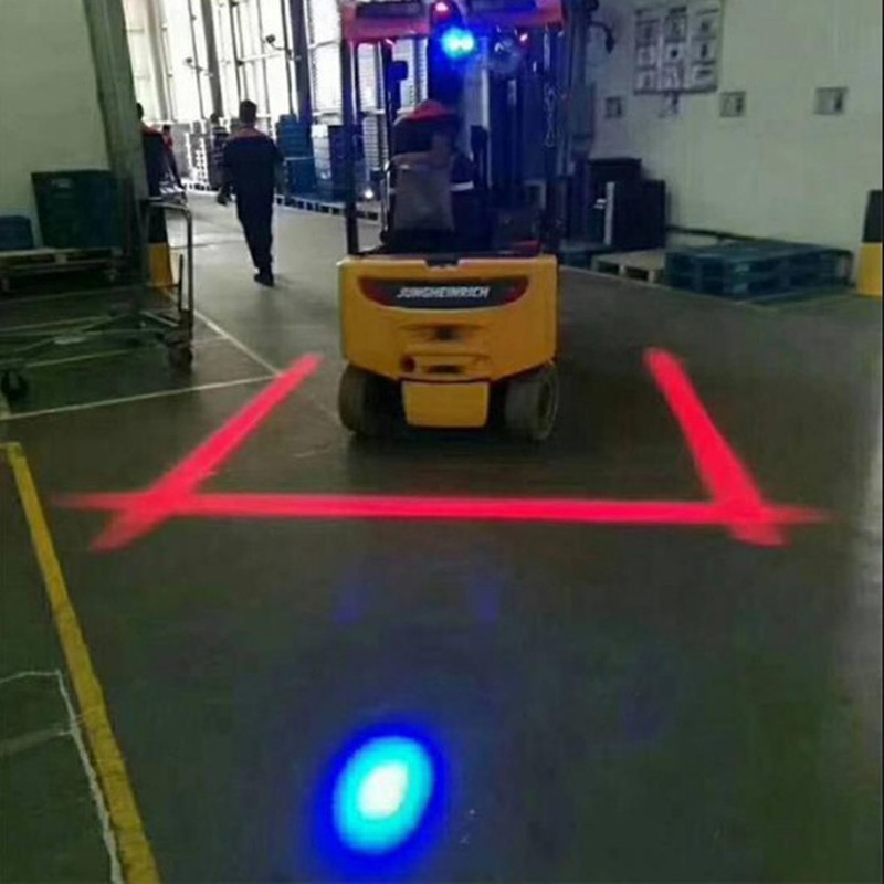 E; lumină de siguranță pentru stivuitori ectrică în zona roșie