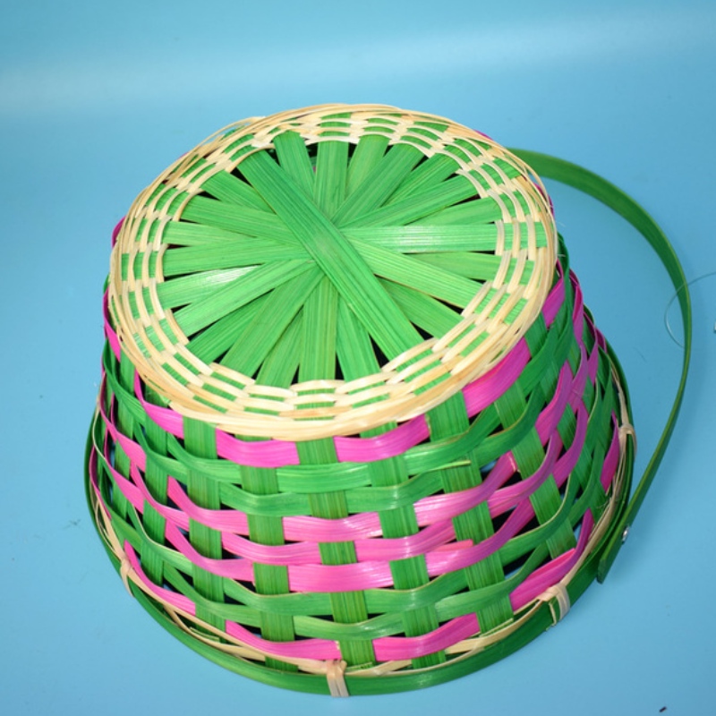 Paste colorate Basket cu mâner