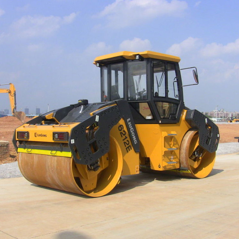 Brand New Ligong Clg6212e Vibratory Roller de vânzare