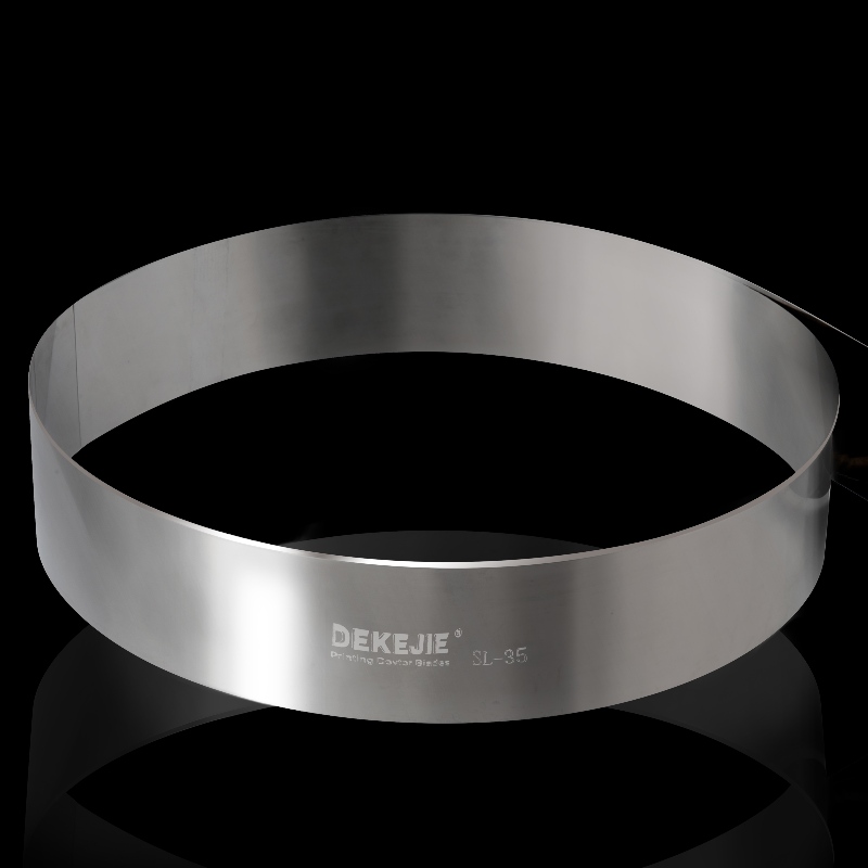 Dr. Blade SL-35, doctorul de oţel inoxidabil