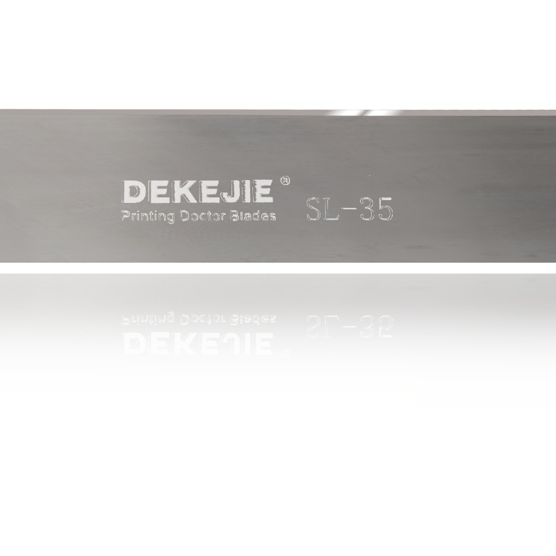 Dr. Blade SL-35, doctorul de oţel inoxidabil