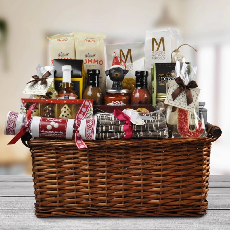 Coș de cadouri de Crăciun