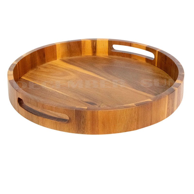 Vând bine tavă din lemn de bambus