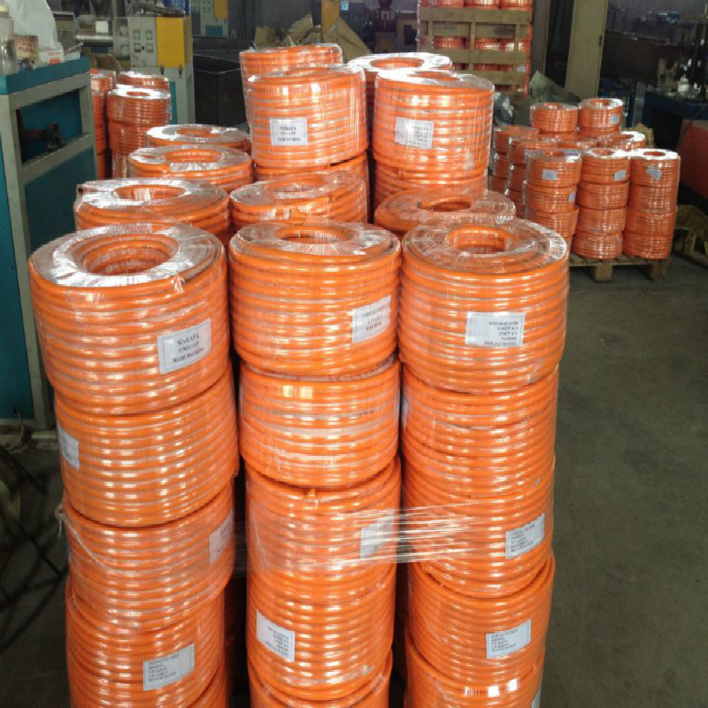 Furtun cu gaz galben de înaltă presiune