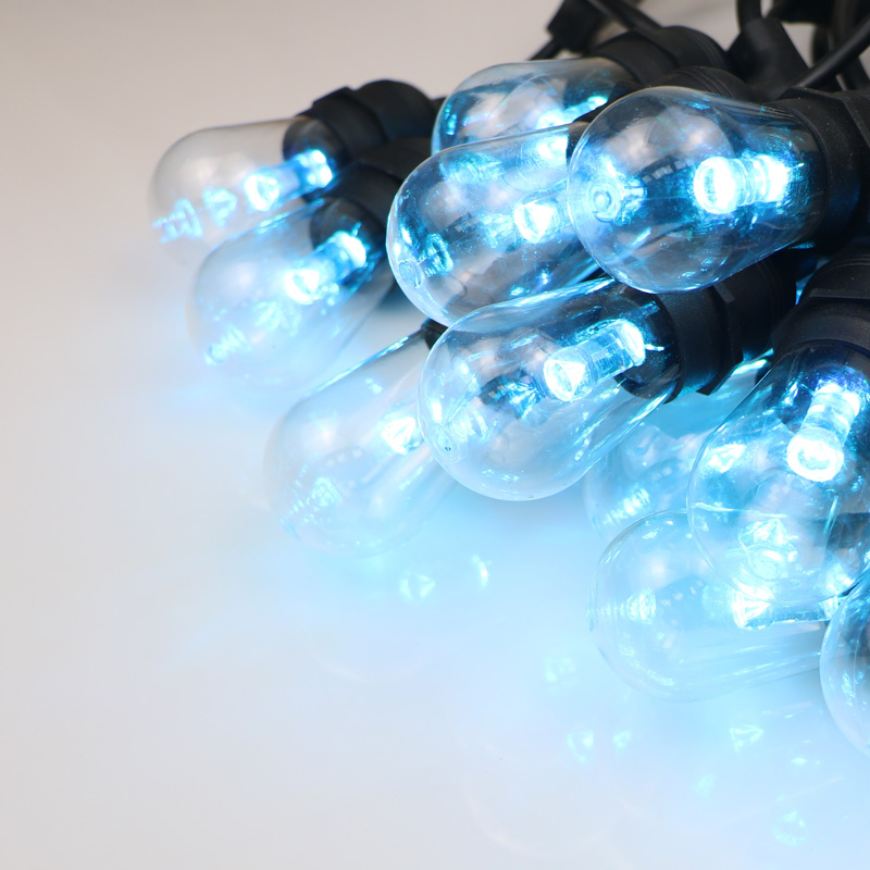 Becuri cu șnur în aer liber culoare albă caldă pentru alegerea decorațiunilor de Crăciun