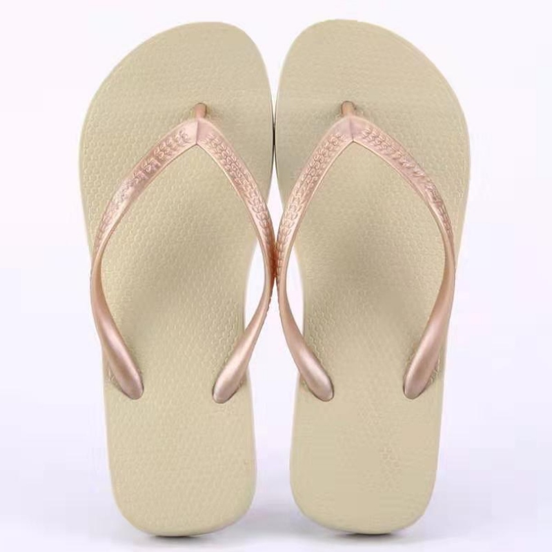 Papuci flip-flop