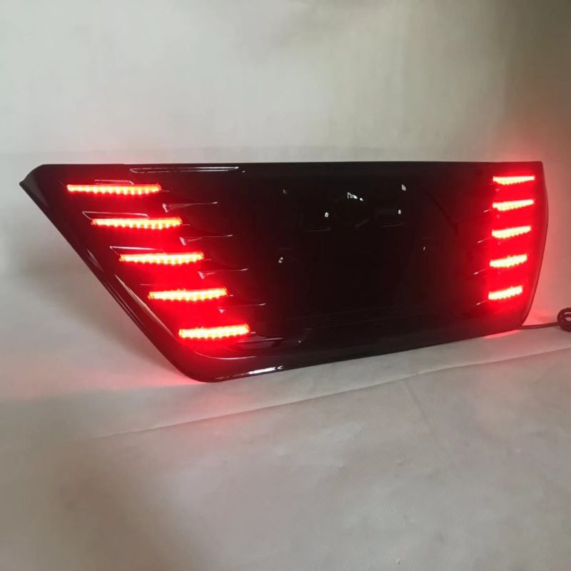 Dupa placa cu lumina condusa pentru Toyota Fortnor, lampa de frână pentru Toyota Fortnor