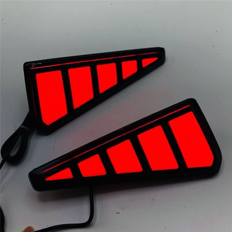 Rear Bumper Lamp pentru Toyota Voxy 2016~2019.Lamp ă de frână pentru Toyota Voxy 2016~2019