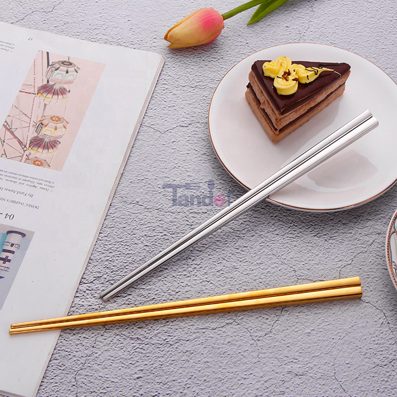 Koreean Custom Color Metal SUS 304 Stainless Steel Metal Titanium Chopsticks With Custom Logo