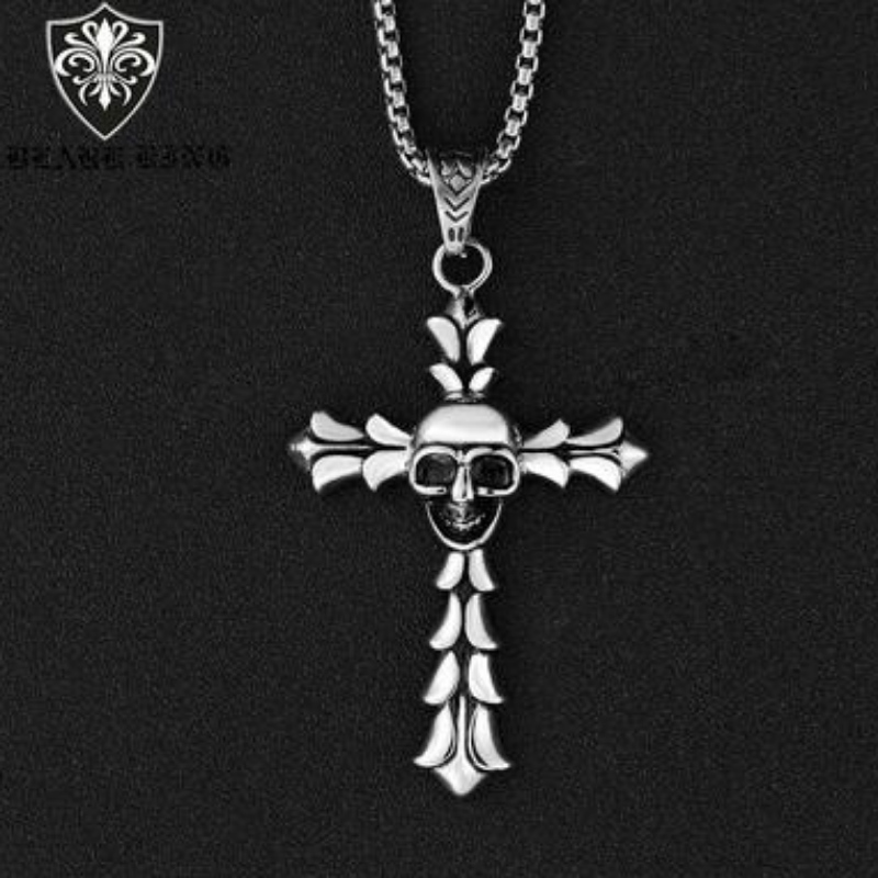 Instrumente europene și americane angro bărbați retrogotici europeni și americani's Stainless Steel Skull Pendant Fashion Cross Skull Pendant