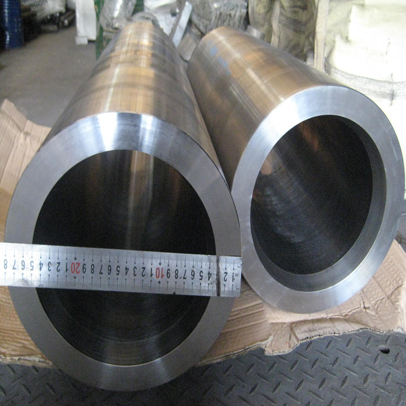 Inconel®718 Tubing Hanger, Bucșă cu mânecă (ONS N07718, www.nr.2.4668, Aliaj 718)