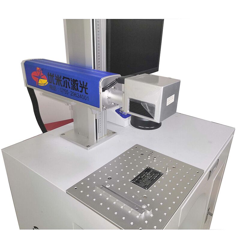 Mașină de marcat laser cu fibra de rază IPG de 20W / 30W / 50W alb de înaltă calitate pentru echipament de fabricare a gravorului cu bijuterii metalice