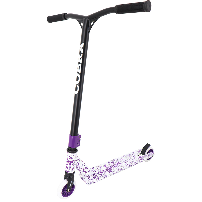 scuter cascadorie ieftin (splatter mov/white)