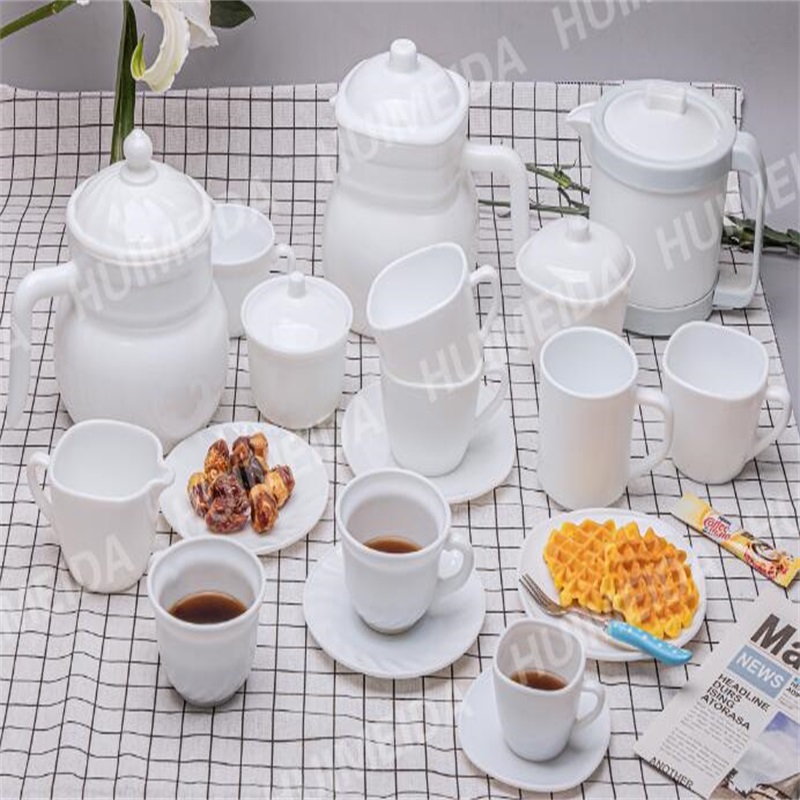Set de cină din sticlă opal ă