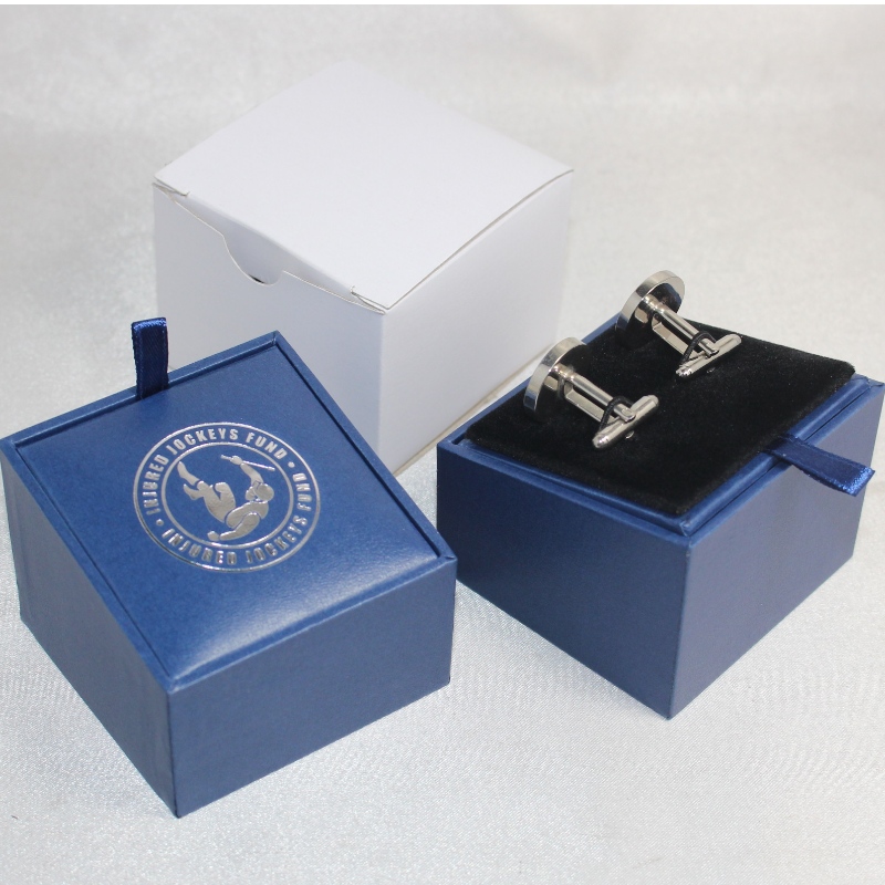 Articol V-20X cutie de piele PU pătrată pentru cleme de legătură de cuplu sau cu manșete de cuplu, etc. mm. 64 * 64 * 50, greutate de aproximativ 64g