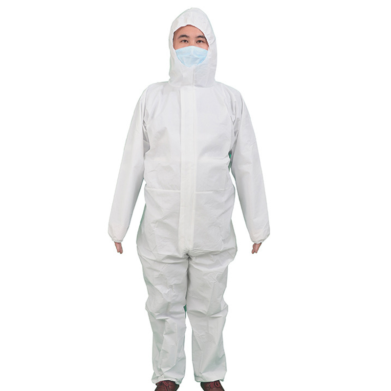 Coverall de protecție de unică folosință
