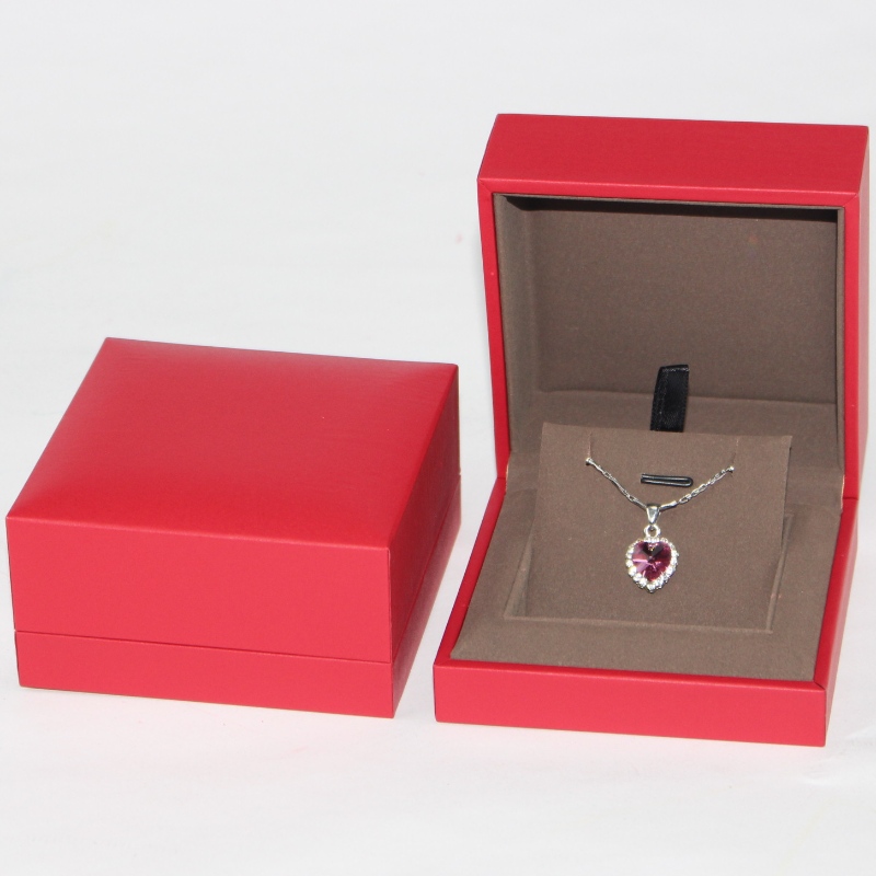 Cutie de ambalaj bijuterii de înaltă calitate cutie pandantiv de bijuterii de înaltă calitate, dimensiunea este 90*90*45mm