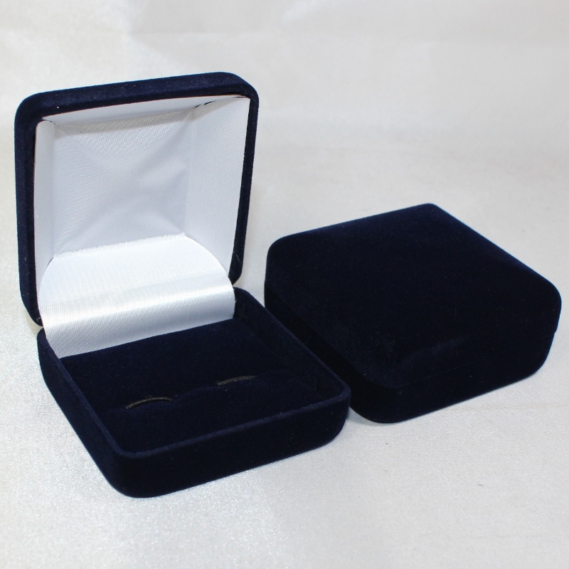 Articol T-02 cutie de medalii acoperită de flaneletă sau piele PU pentru monedă de 25-45mm, ecuson medal medalie mică, etc. mm.65 * 65 * 35mm, greutate aproximativ 62g